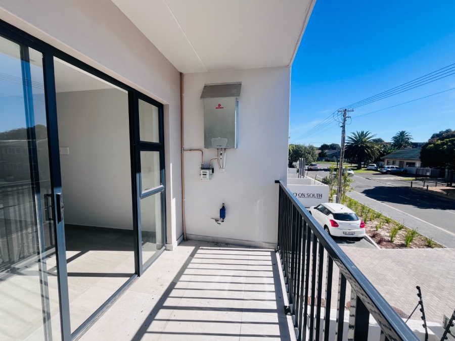 2 Bedroom Property for Sale in Table View Western Cape